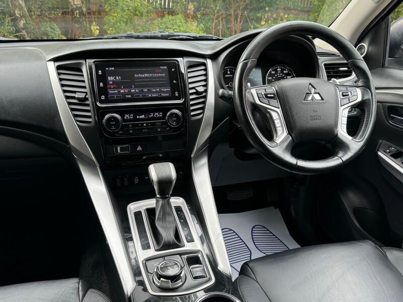 MITSUBISHI SHOGUN SPORT