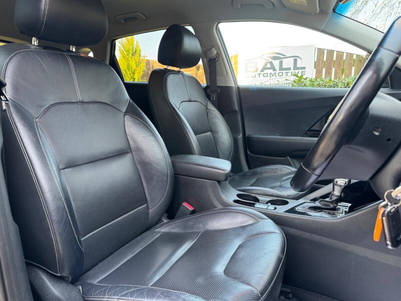 KIA NIRO