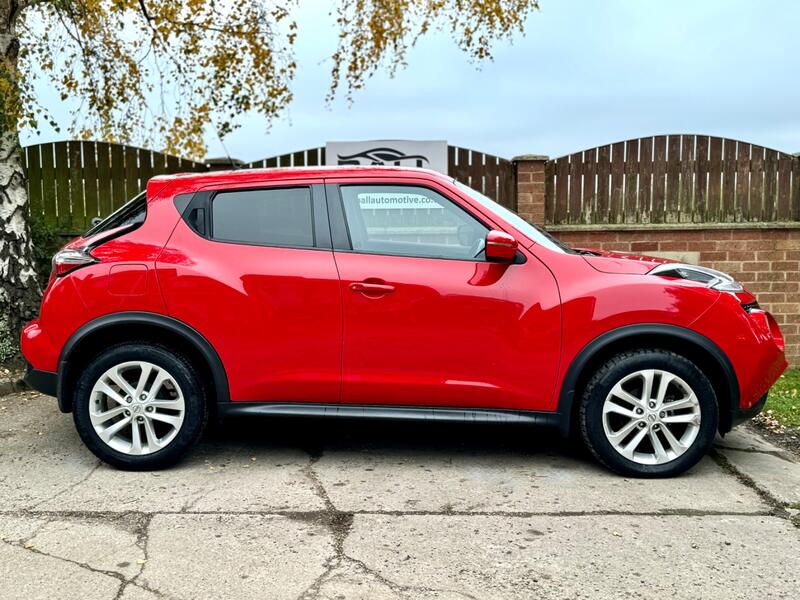 NISSAN JUKE