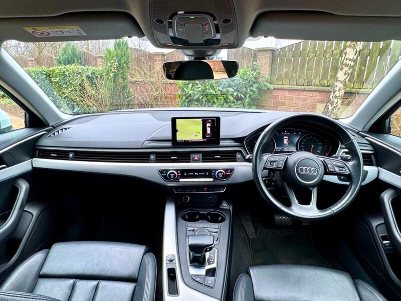 AUDI A4 AVANT