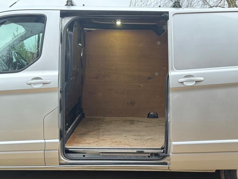 FORD TRANSIT CUSTOM