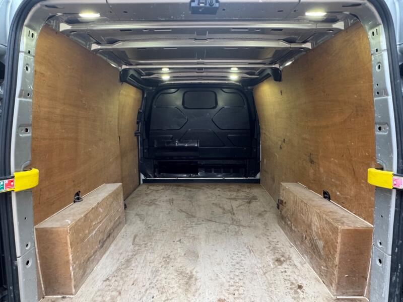 FORD TRANSIT CUSTOM