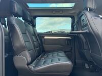 PEUGEOT TRAVELLER