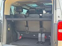 PEUGEOT TRAVELLER