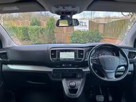 PEUGEOT TRAVELLER