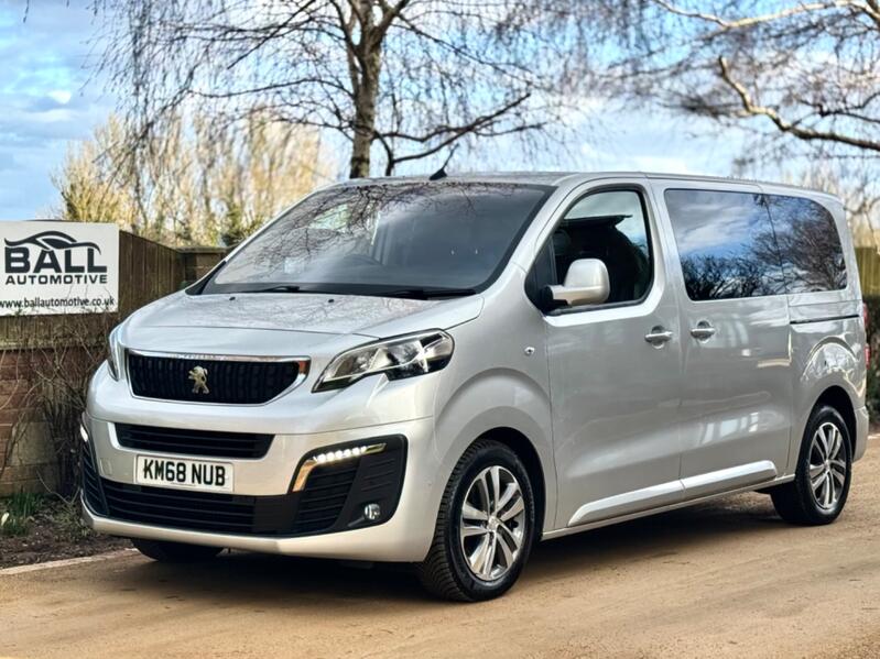 PEUGEOT TRAVELLER