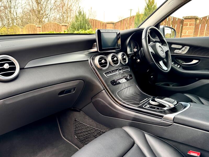 MERCEDES-BENZ GLC CLASS