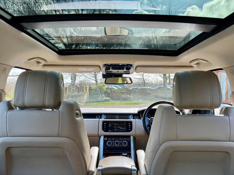 LAND ROVER RANGE ROVER