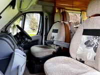 SWIFT ESCAPE 686