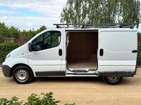 NISSAN PRIMASTAR