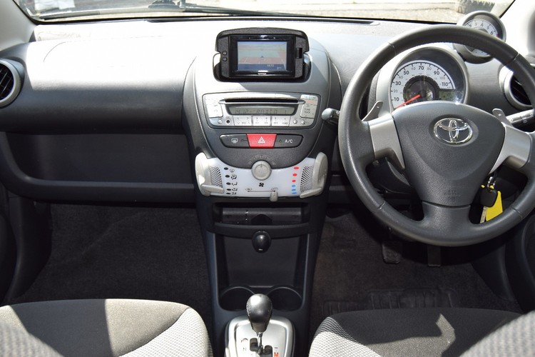 TOYOTA AYGO