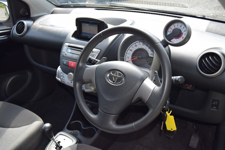 TOYOTA AYGO