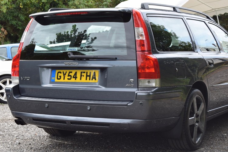 VOLVO V70
