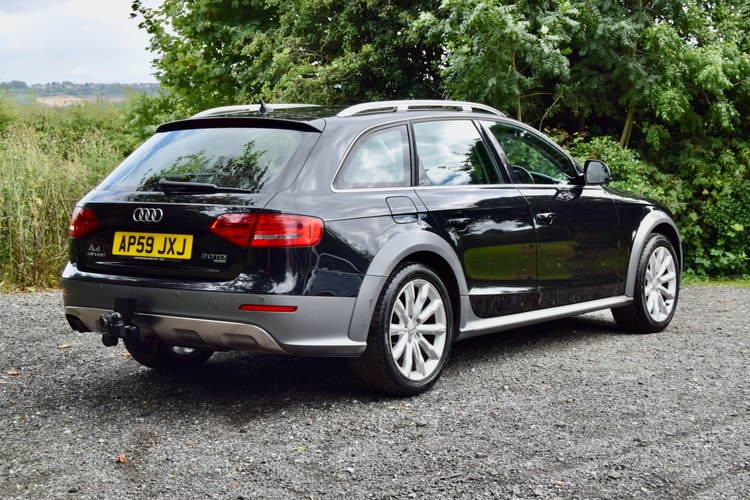 AUDI A4 ALLROAD