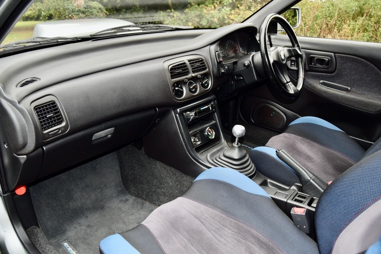 SUBARU IMPREZA