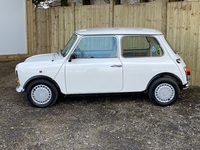 AUSTIN MINI