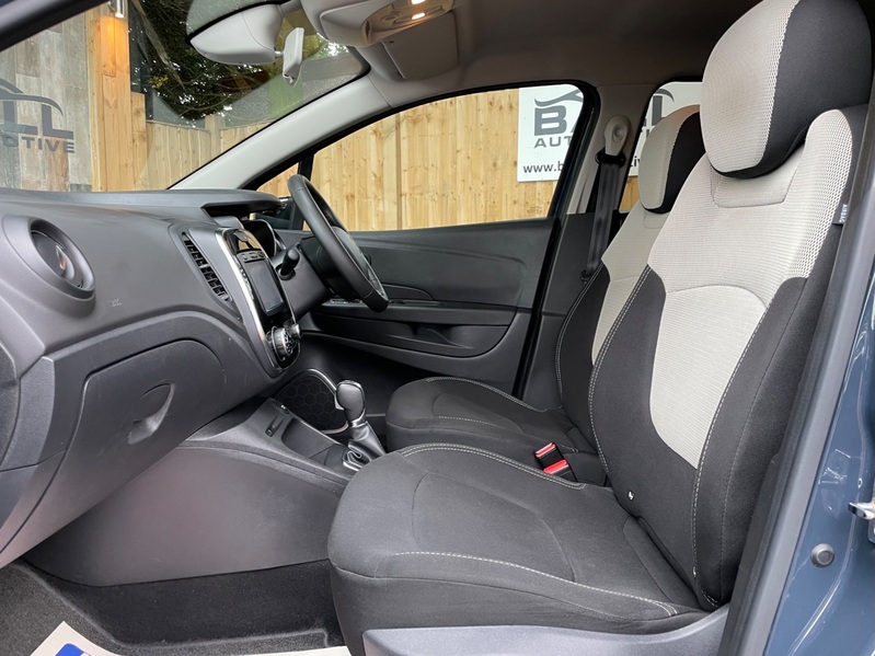 RENAULT CAPTUR