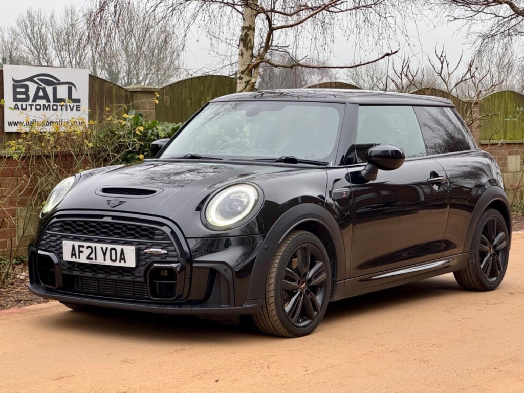 2021 MINI HATCH